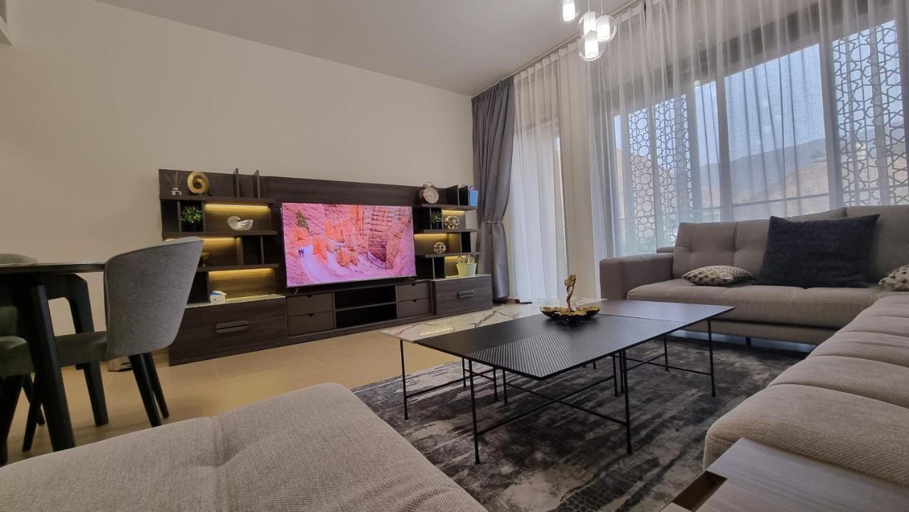 Two Bedroom Apartment Muscat Bay Eksteriør bilde